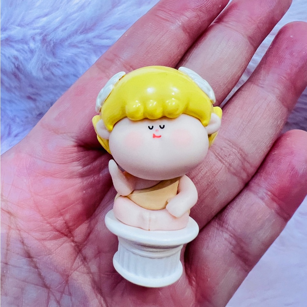 “Amalis Angel” Series Mini Figures ( Price for each)